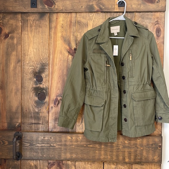 Banana Republic Cargo Coat. Probably a woman size small. - Picture 3 of 4